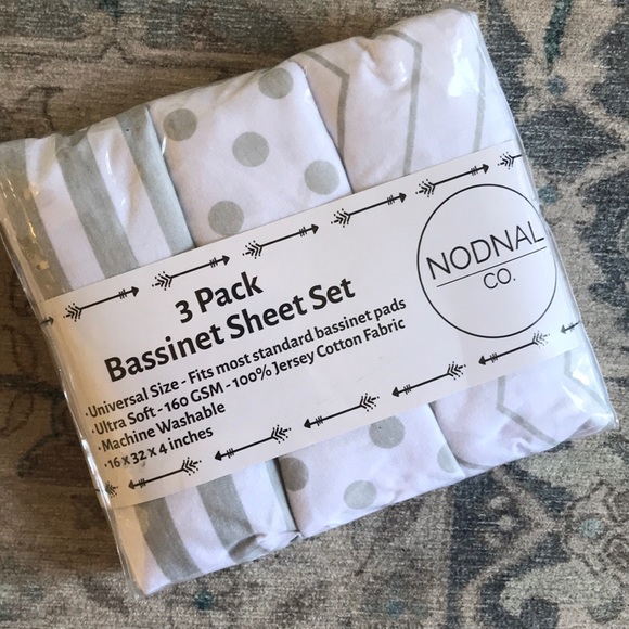 3 Pack of Bassinet Sheets (White & Grey) - Picture 1 of 3